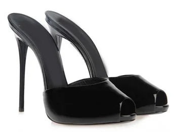 Нови постъпления, женски обикновена черни сандали от лачена кожа, с отворени пръсти, модерен модел обувки без закопчалка на висок тънък ток с високо качество