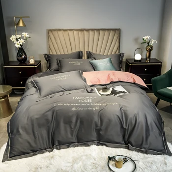 2022 най-новото спално бельо от четири части, модерен памучен двойна домакински чаршаф, стеганое одеяло, дизайн splice, спално бельо сиво-розов цвят