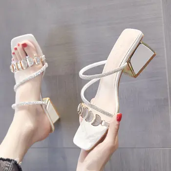 Чехли; Дамски Новата обувки С кристали; Модни Сандали на дебелите обувки; Дамски обувки на висок ток; Zapatos De Mujer; Sandalias De Mujer