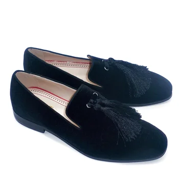 По-големи Размери, Мода Лято на Мъжко Черно Кадифе Обувки, Луксозни Лоферы ръчно изработени с Пискюли, Италиански Ежедневни Мъжки Модел Обувки Без Закопчалка На Плоска Подметка